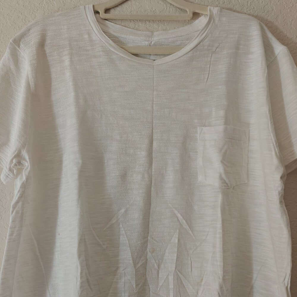 White T-shirt